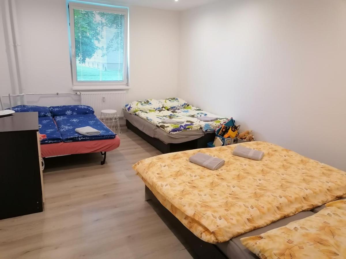 Apartman Aneta Карловы Вары Экстерьер фото